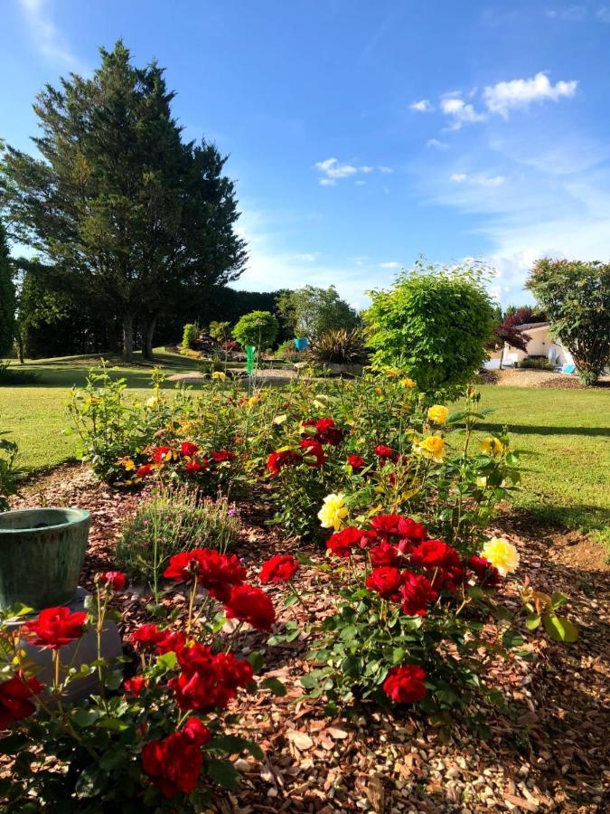 Lagalerne Bed & Breakfast Neuville-de-Poitou Bagian luar foto