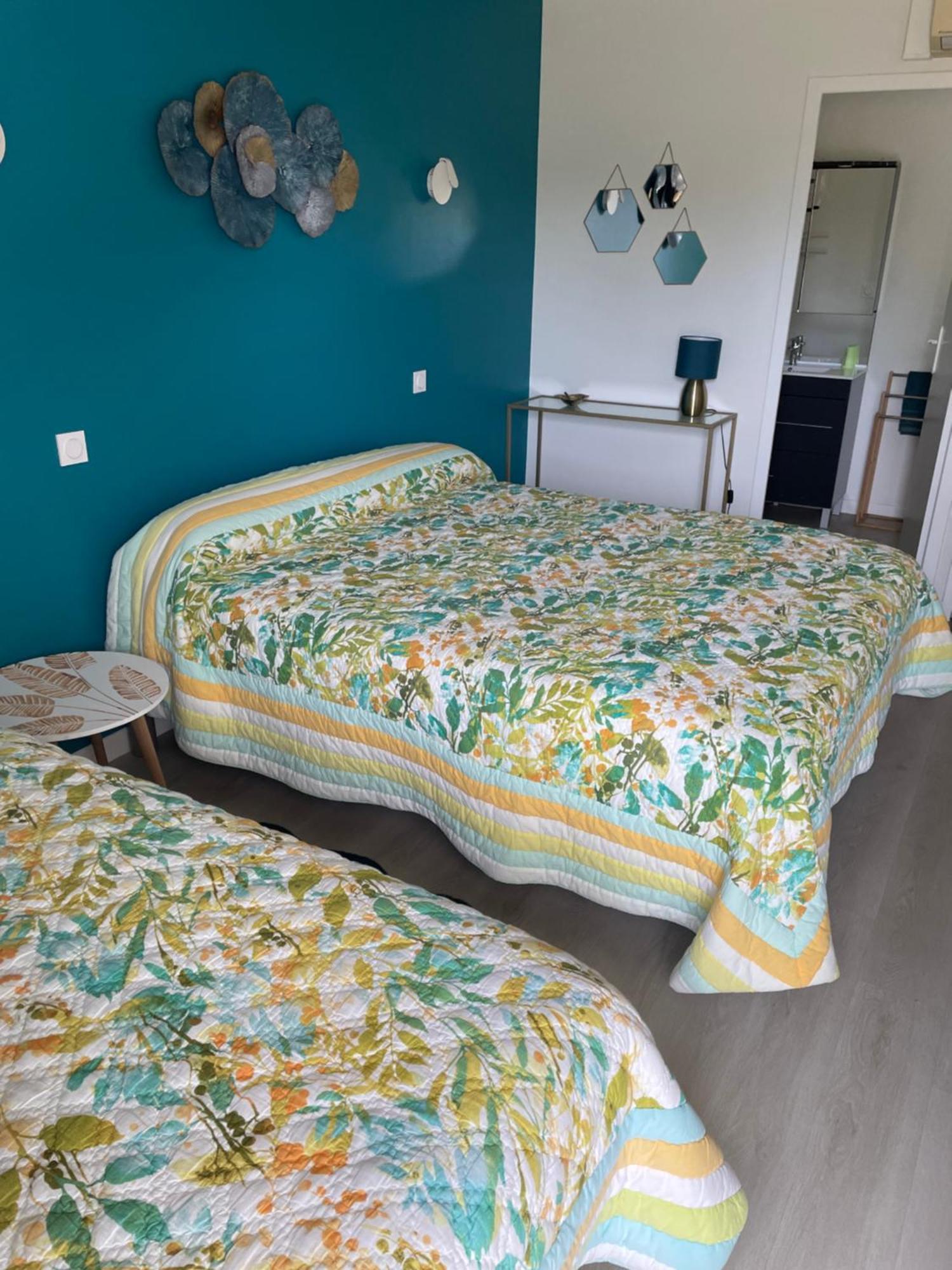 Lagalerne Bed & Breakfast Neuville-de-Poitou Bagian luar foto
